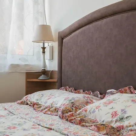 Jane Apartmán